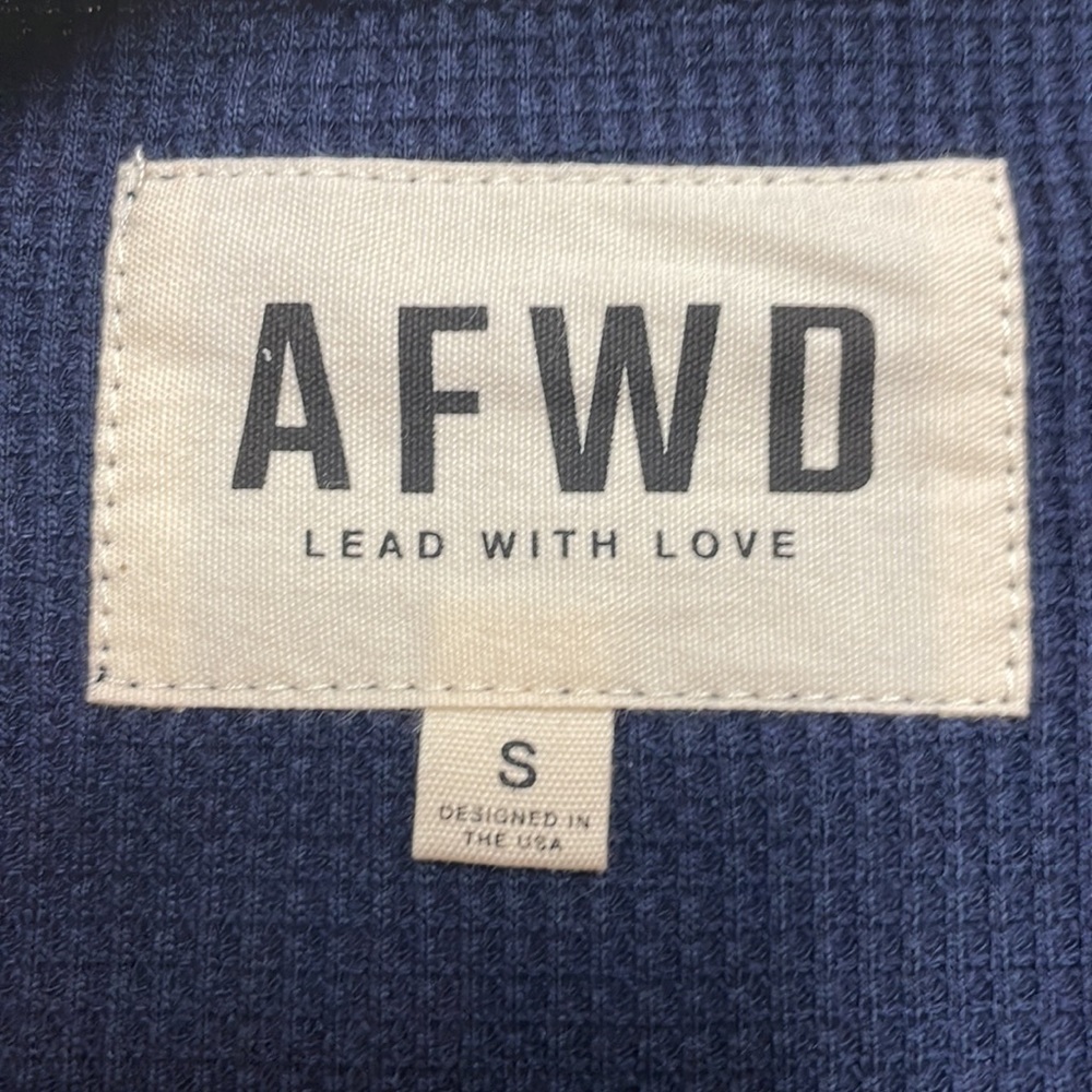 Alpha Forward women waffle long sleeve shirt. Small - Picture 5 of 8